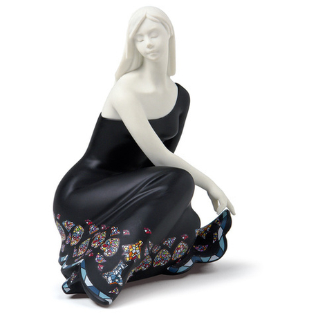 Статуэтка Serena Nadal