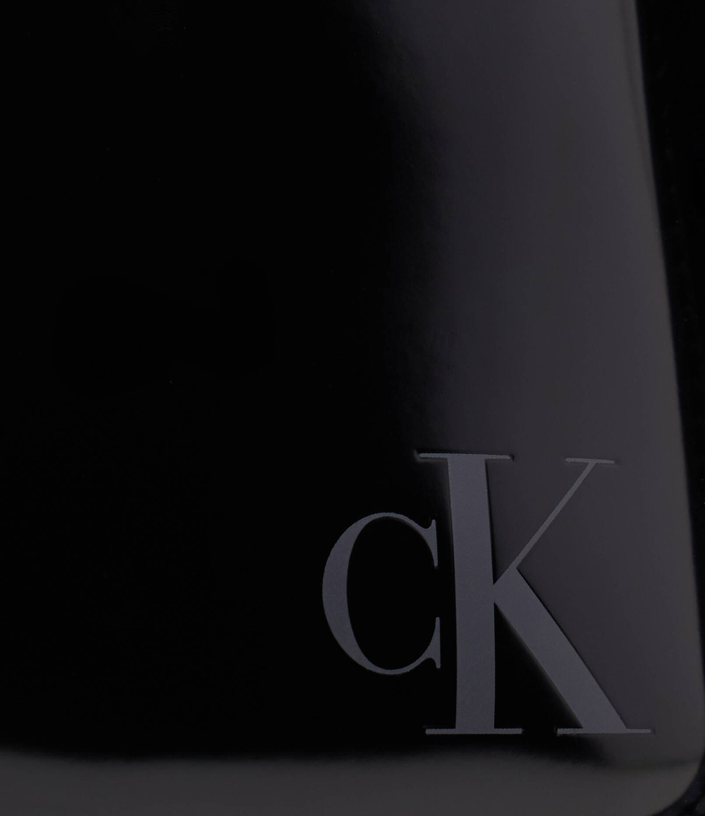 Сумка через плечо CALVIN KLEIN JEANS - черный(K60K611818)