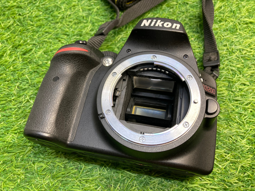 Nikon D3200 + 18-55mm 6.100 кадров Покупка/Продажа