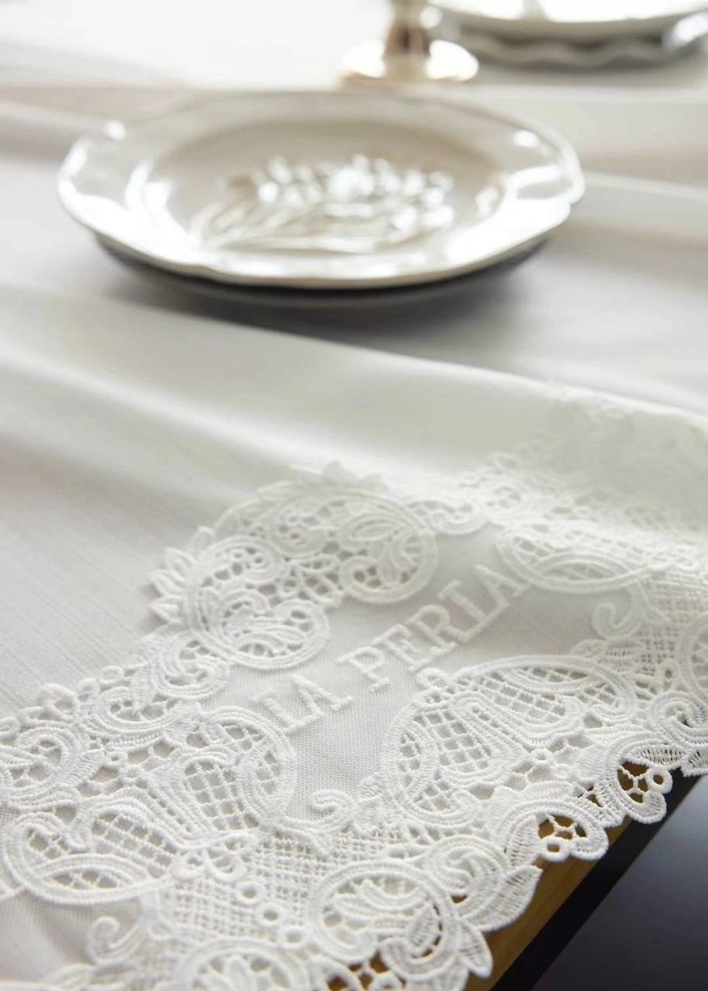 Скатерть LAPERLA Luxury