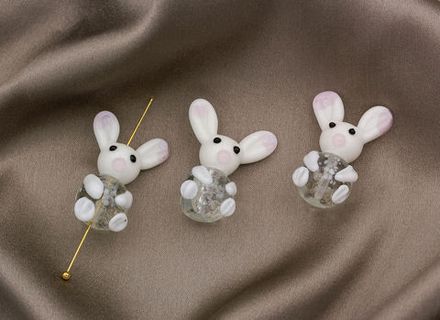 Бусина Банни 28,5мм, стекло