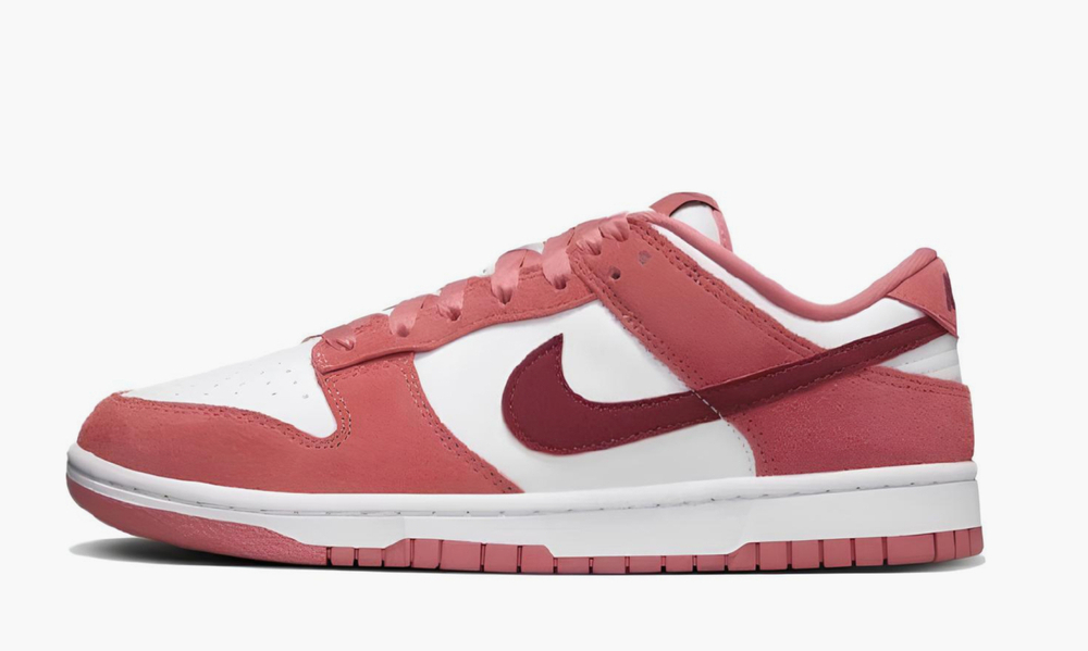 Nike Dunk Low WMNS "Valentine’s Day"