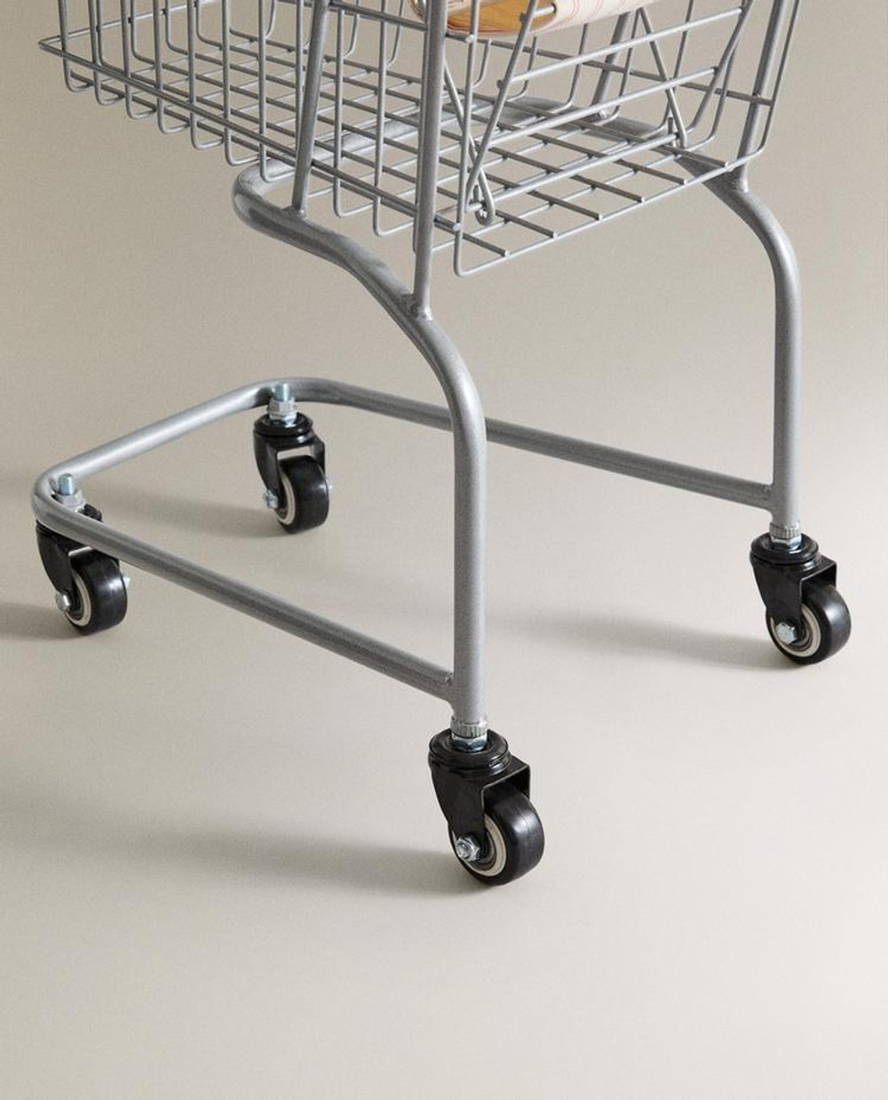 ZARA HOME ДЕТСКАЯ ТЕЛЕЖКА ДЛЯ СУПЕРМАРКЕТА, СЕРЕБРЯНЫЙ