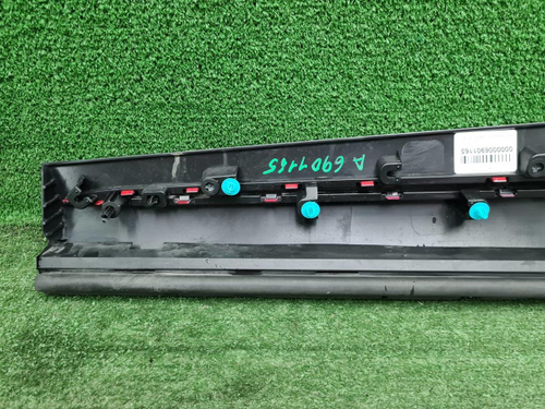 Накладка двери передняя правая Omoda C5 (2022-нв)