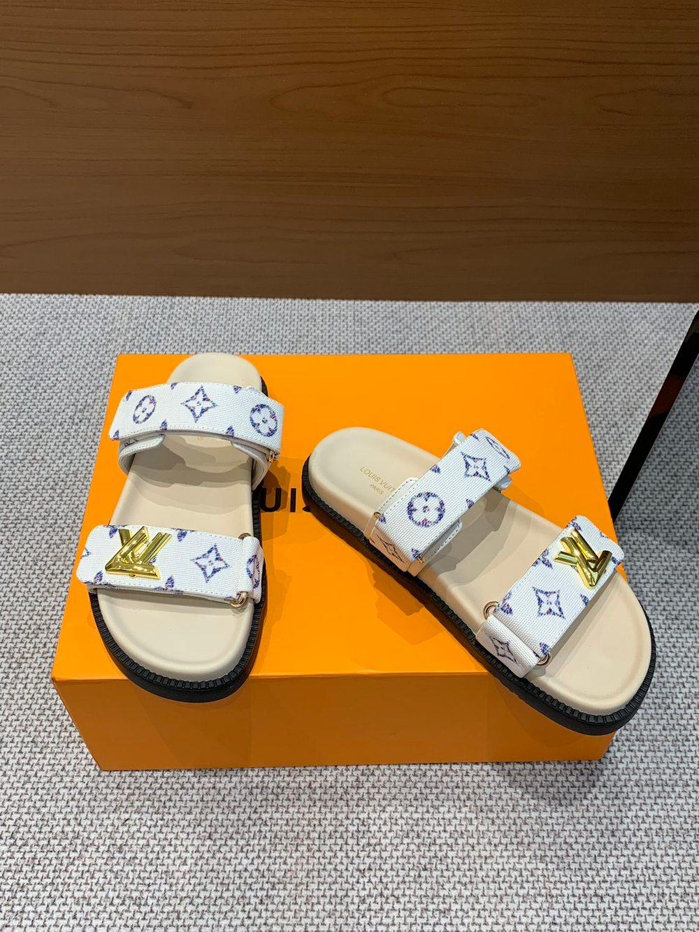 Louis Vuitton Bom Dia Flat Comfort Mule
