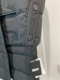 Пуховик DKNY