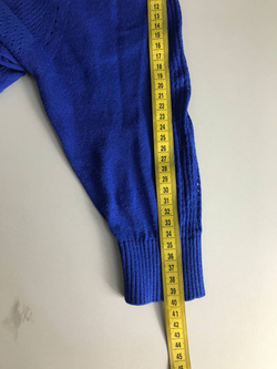 Джемпер свободного кроя, визуально на 44 размер