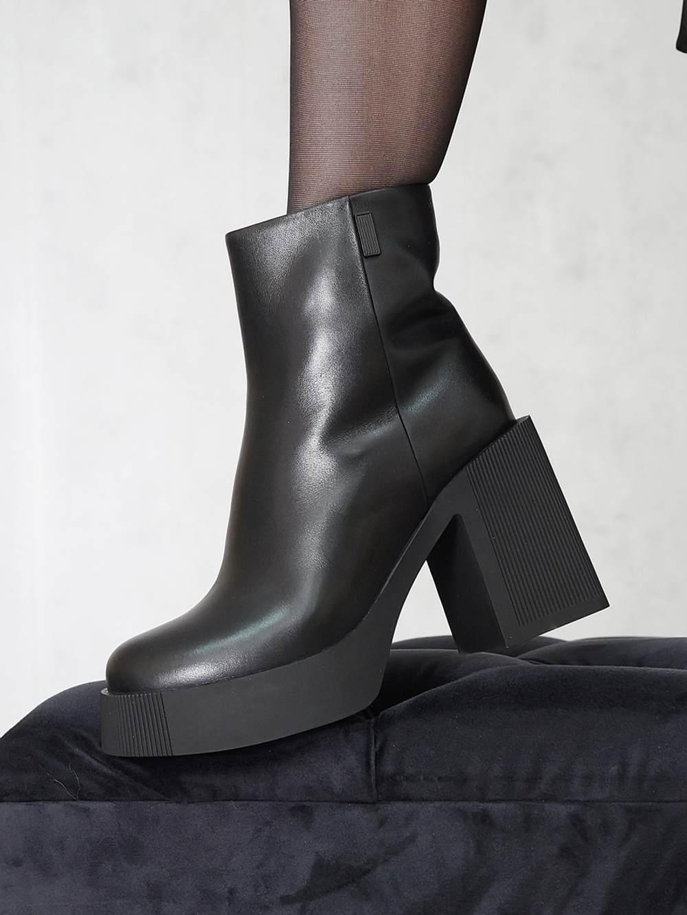 Полусапожки женские зимние