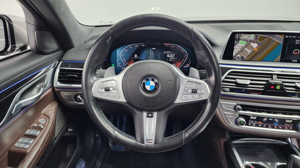 BMW 7 серии (G11) 740i M Sport