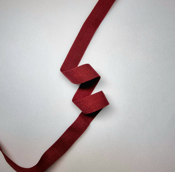 Бейка эластичная матовая вино 16 мм