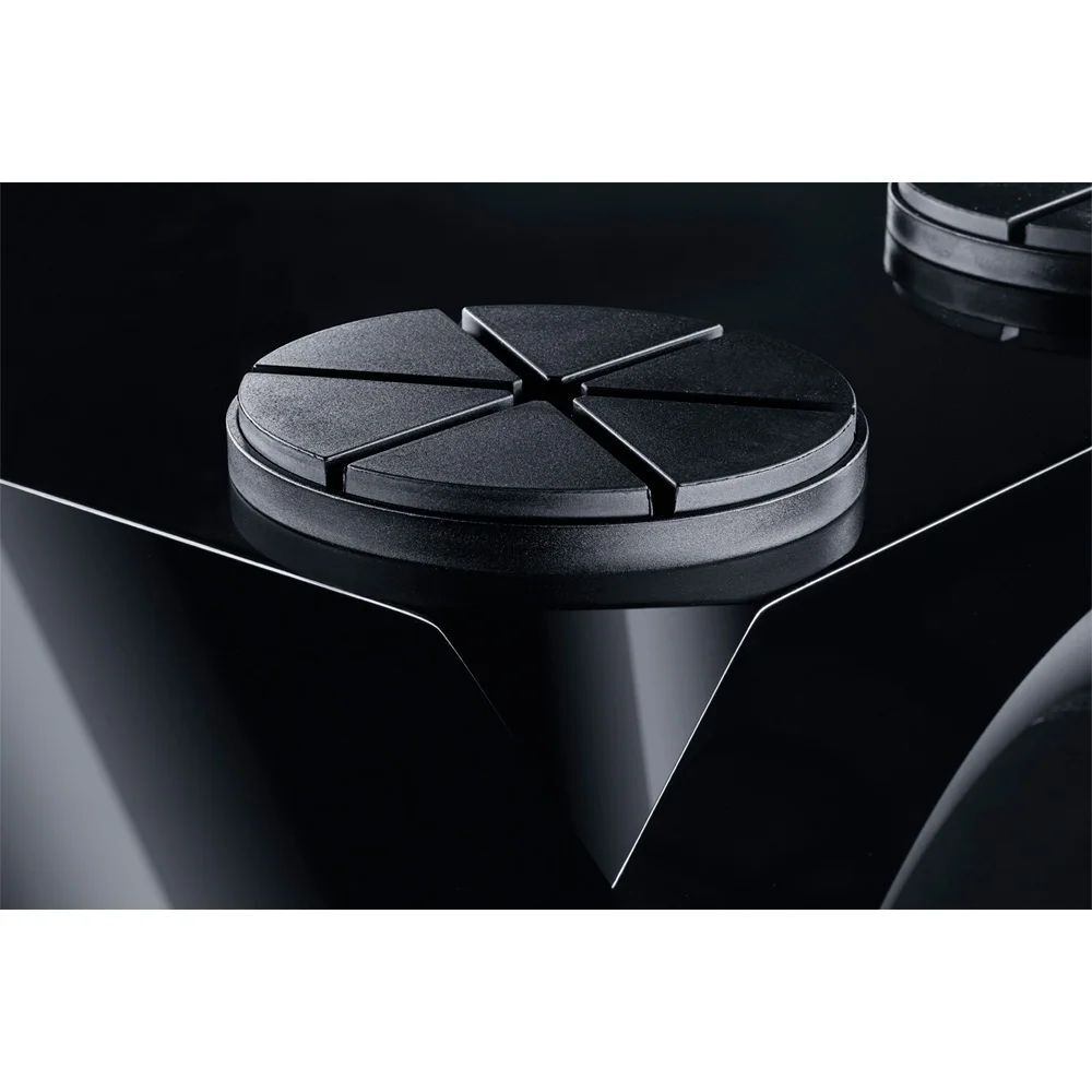 Сабвуфер Magnat Omega CS 12 Black