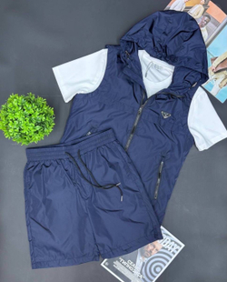 Летний костюм Prada