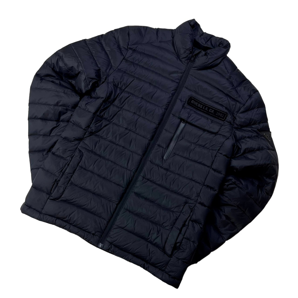 Микропуховик Guess