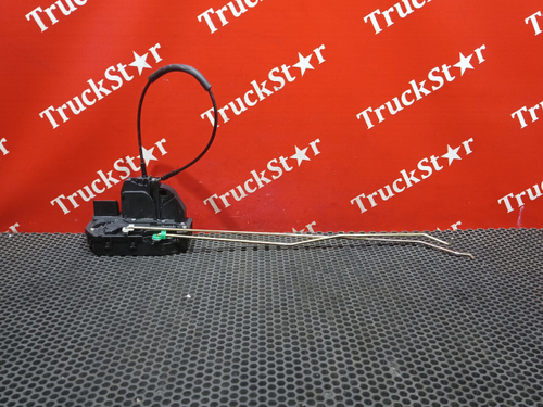 Замок двери правой 2023г.