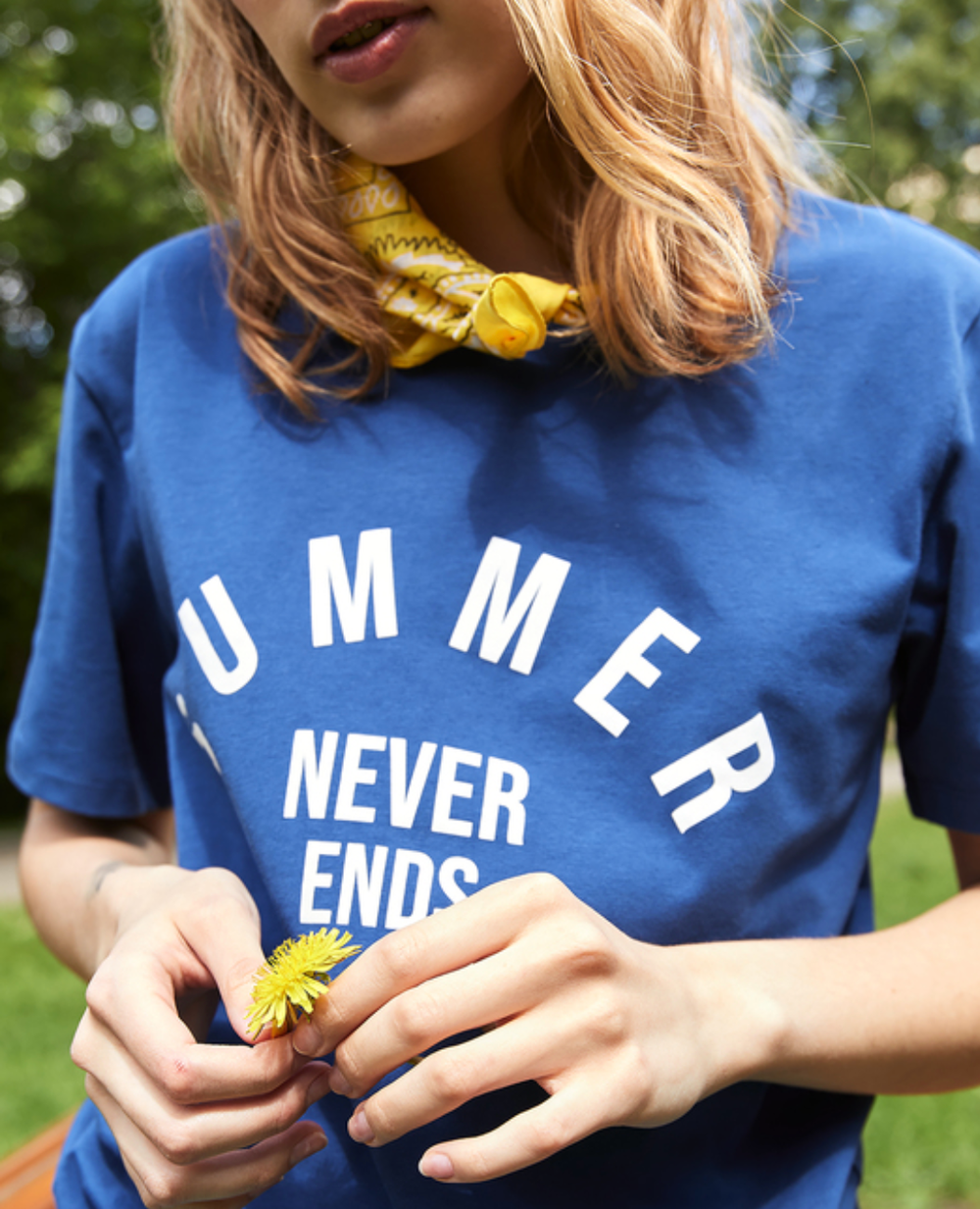 Футболка Summer Never Ends