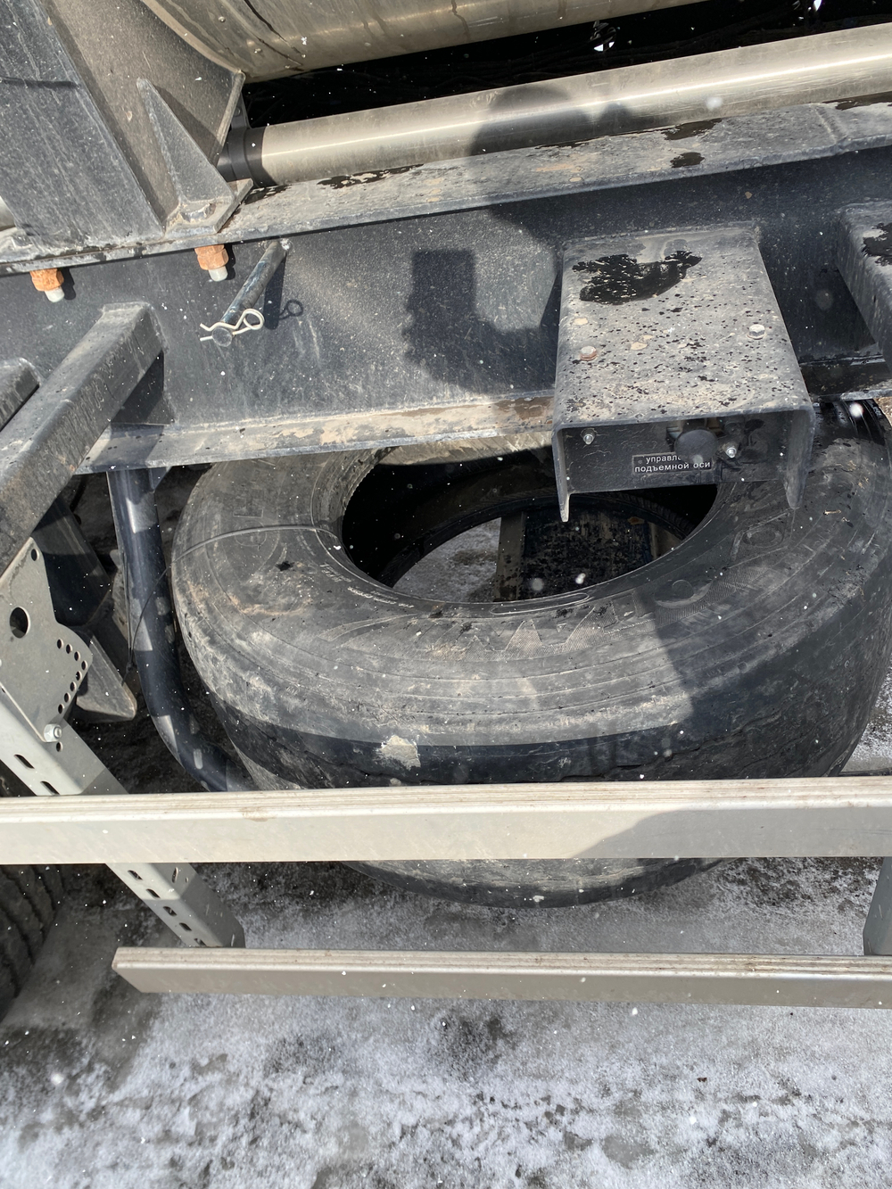 САВ (СпецАвто-Восток) 9318* Полуприцеп цистерна 93183RX2