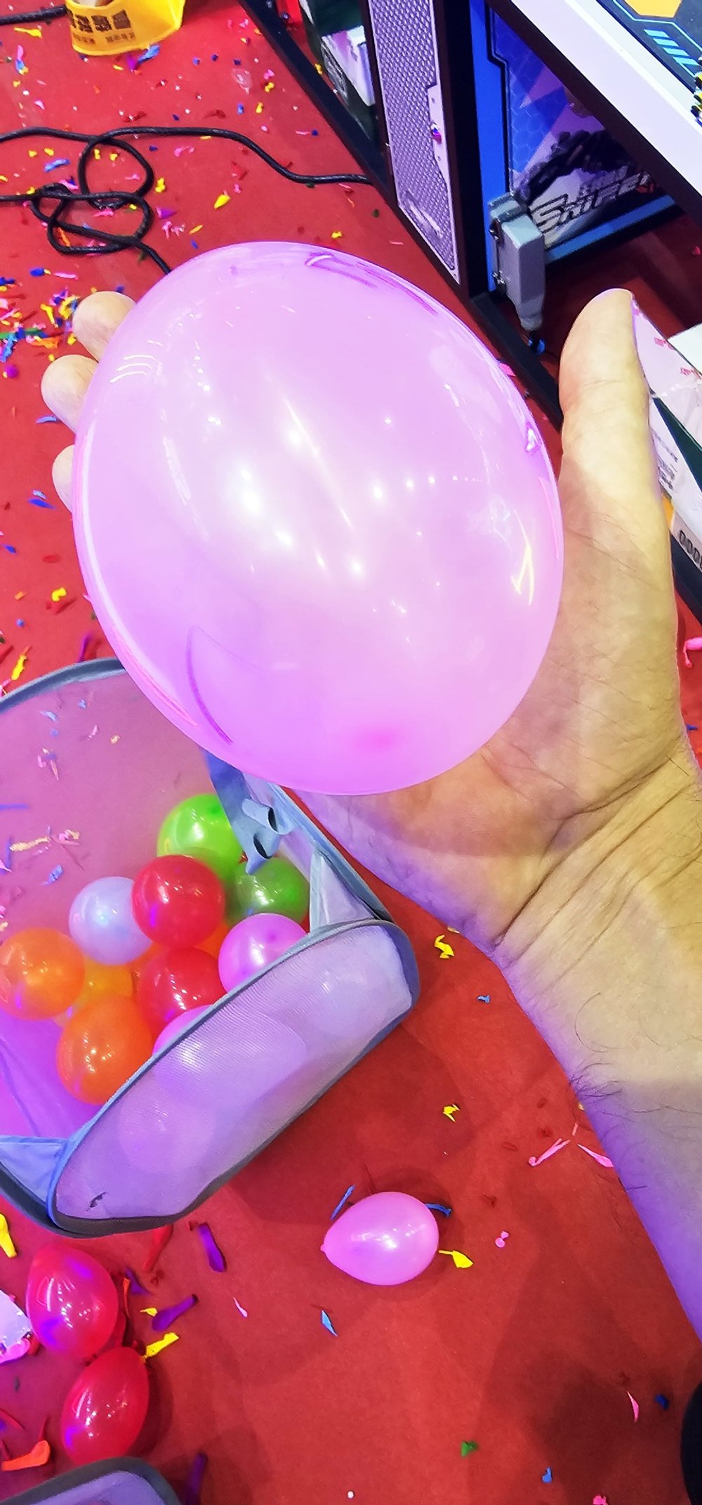 Автомат для надувания шариков