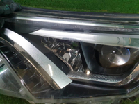 Фара левая Toyota Rav 4 CA40 (2015-2019) LED