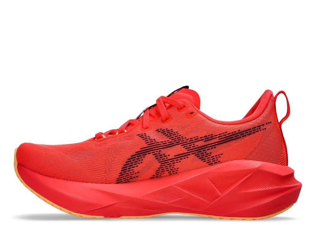 Кроссовки для бега женские Asics Novablast 5 W Красно-Пурпурные