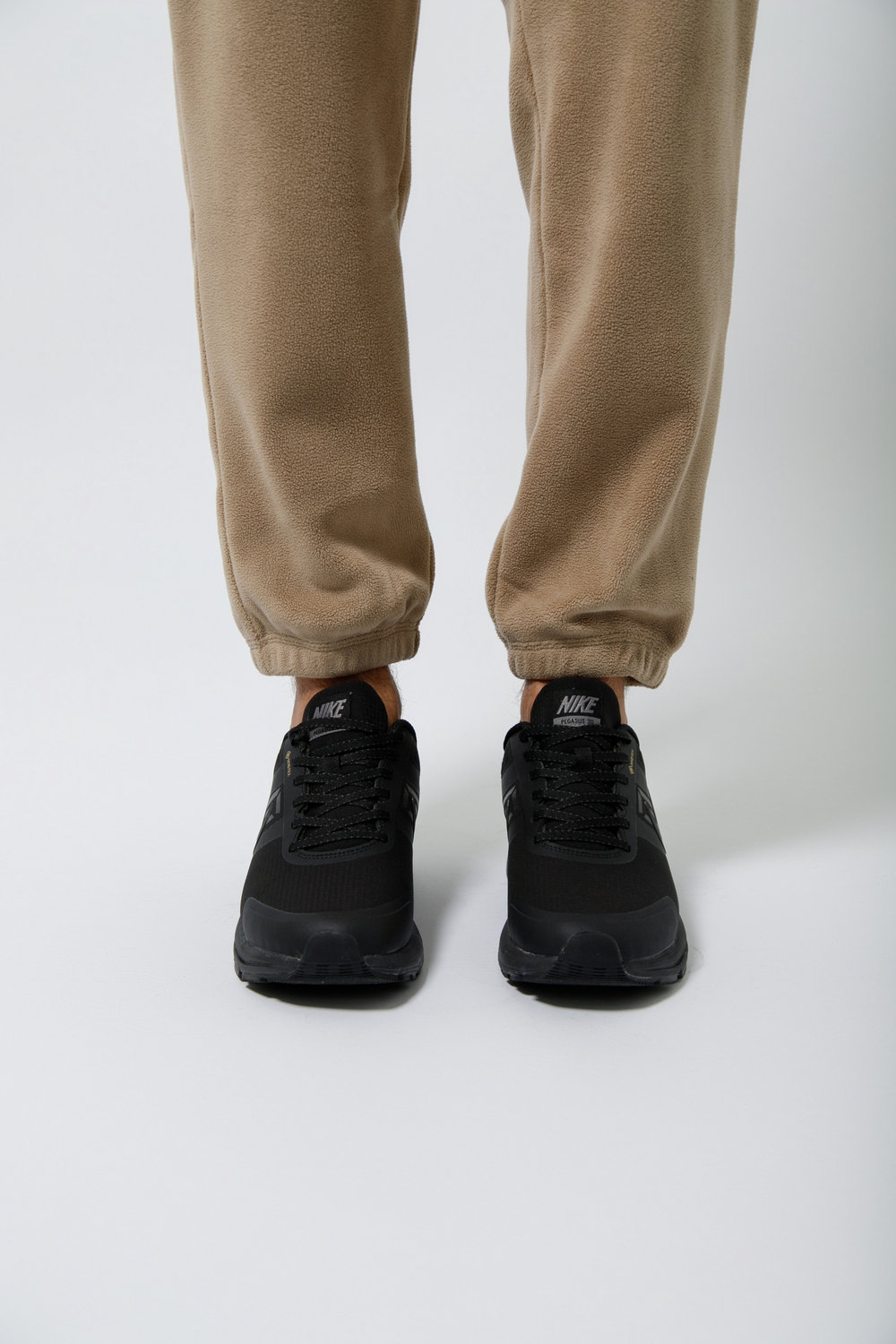 Штаны NIKE флис.5657В (беж.)