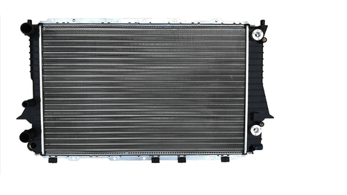 Радиатор охлаждения Audi 100 C4