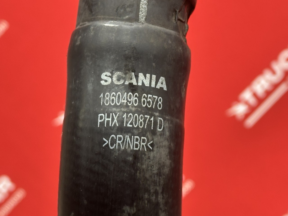 Патрубок маслозаливной горловины