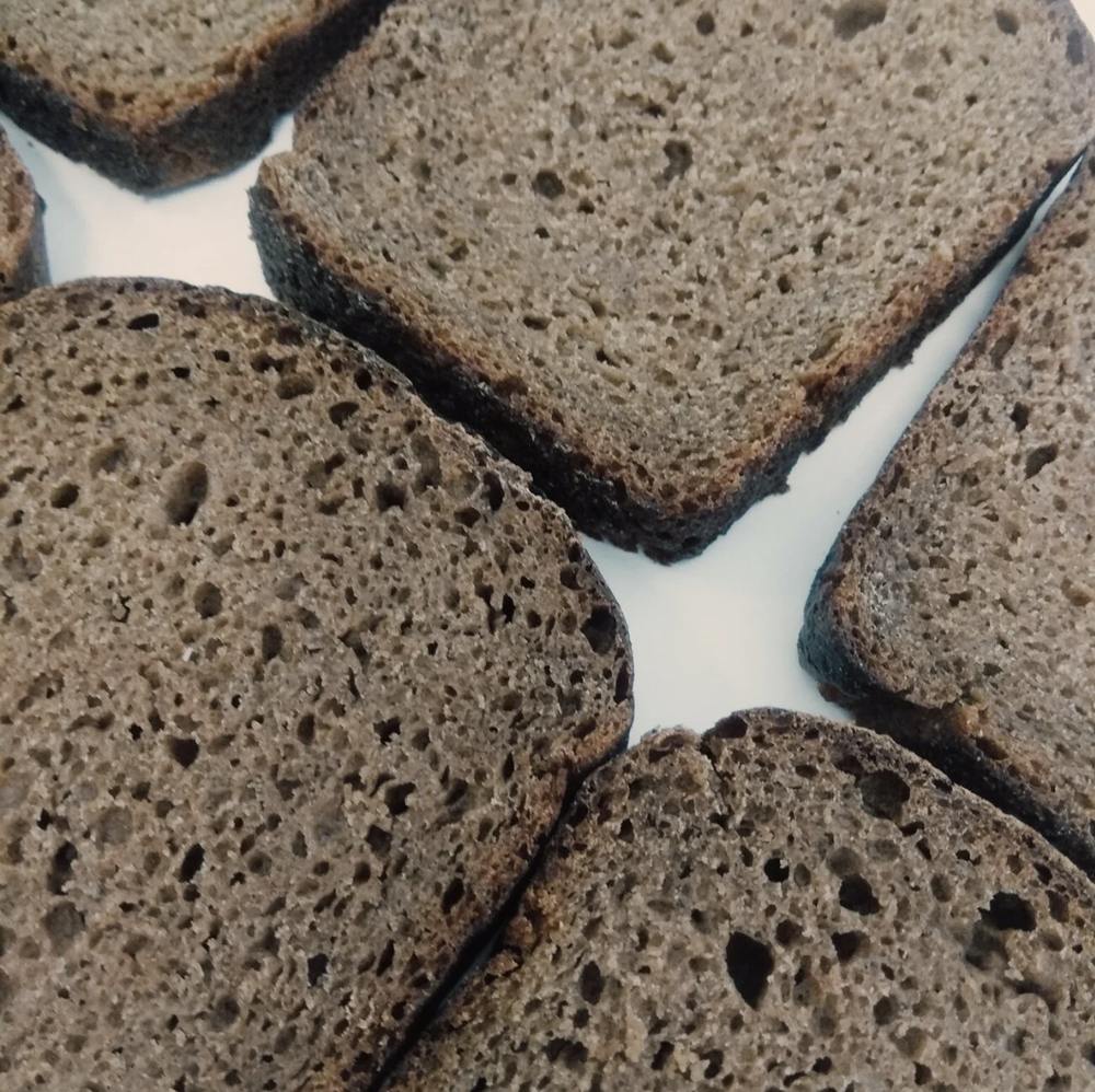 Хлеб ржаной заварной на закваске