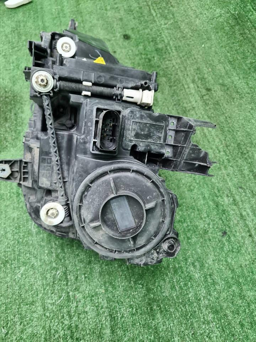 Фара правая Mercedes GLE V167 18-24 Multibeam LED