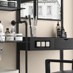 Розетка с заземлением и со шторками, без рамки с крышкой Werkel айвори матовый W1171262