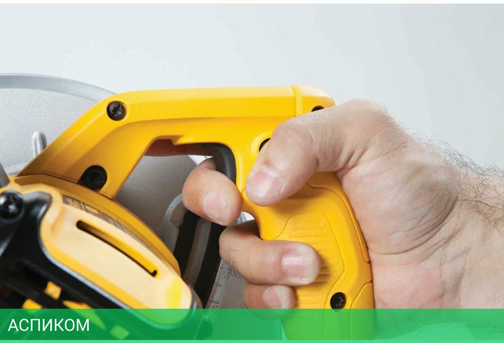 Дисковая (циркулярная) пила DeWalt DWE560 (DWE560-QS)