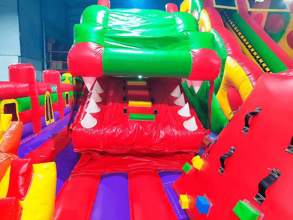 Большая надувная горка «Три дракона» 11*9*7 м