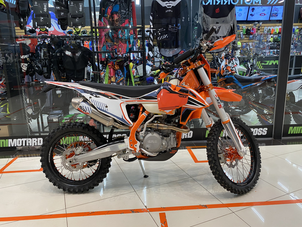 Мотоцикл GR8 F300L (4T 177FMM FCR carb) Enduro PRO (2020 г.)