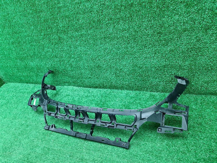 Кронштейн бампера Mercedes GLE c292 (15-19) AMG