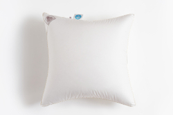 Подушка трехкамерная 3D упругая с бортиком 68х68 German Grass King Down