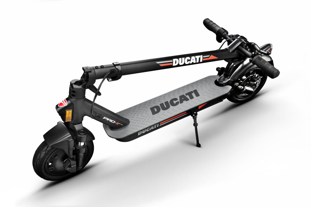 Электросамокат Ducati E-SCOOTER PRO-II EVO