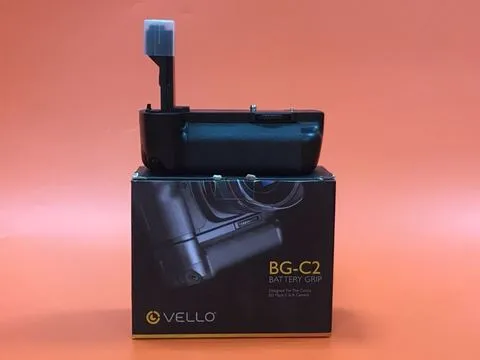 Батарейный блок Vello BG-C2 Комиссия