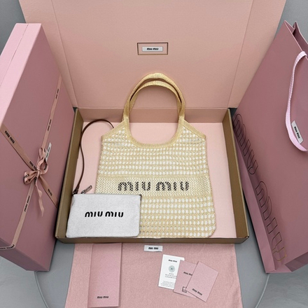 Miu Miu Ivy Bag 40 cm