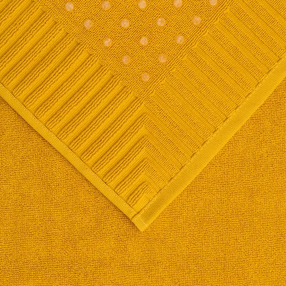 Коврик для ванной с фактурным бортиком цвета охры из коллекции essential, 50х80 см