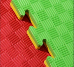 Будо-маты (татами) Экополимеры (1 плита 100х100х4см, 1кв.м./уп) "Зелено-желтый"