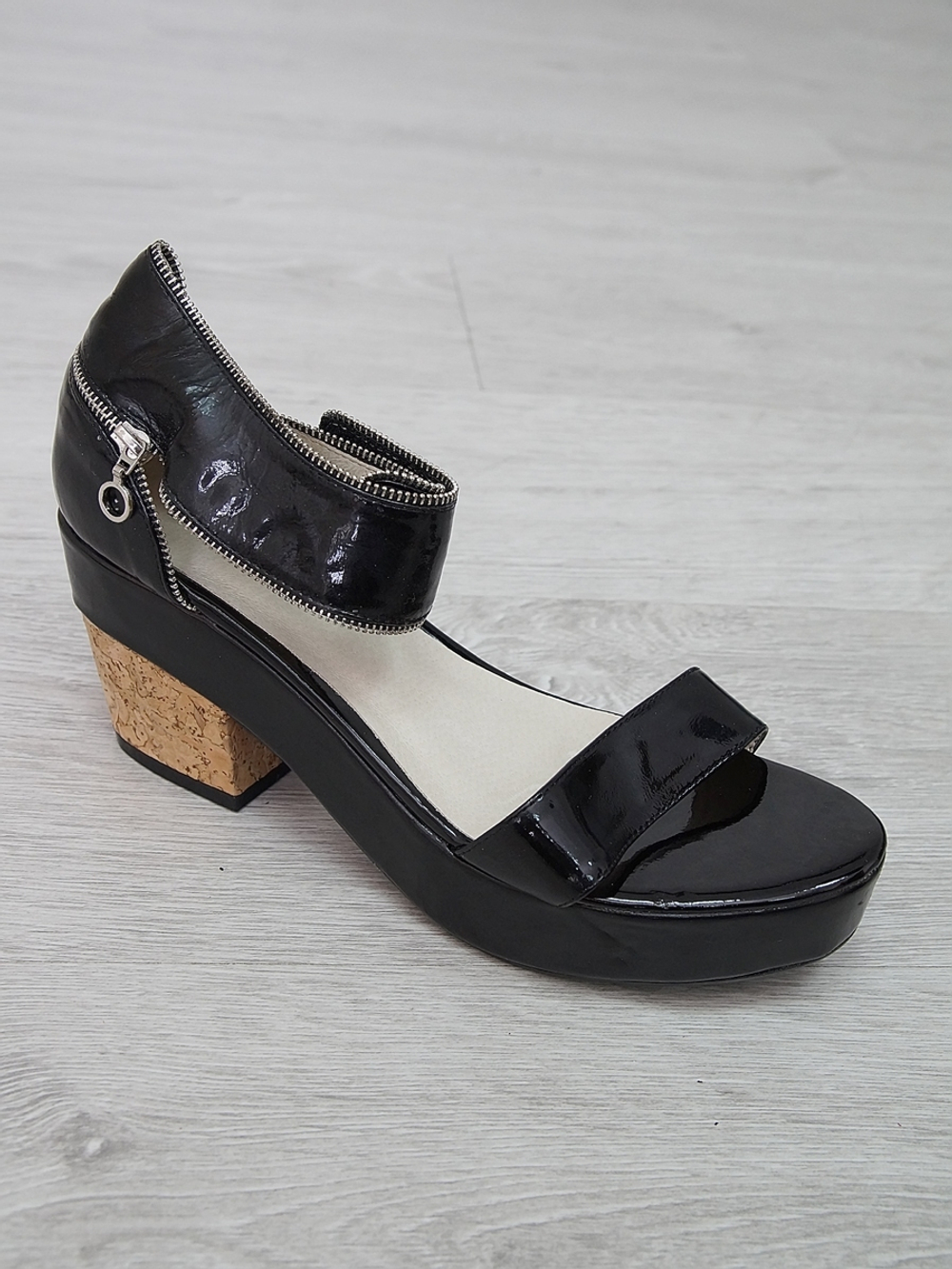 Босоножки женские MAR-TOCHI K018-15-QP11