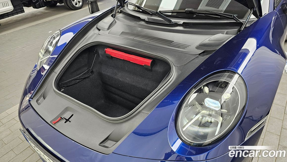 Porsche 911 (992) Carrera (08.2020)