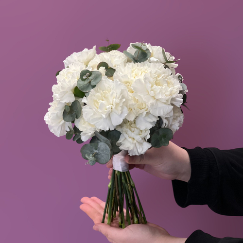 Букет невесты из диантуса и эвкалипта #54