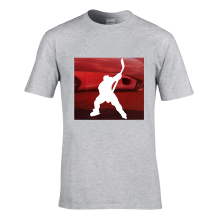 Футболка с красным замшевым хоккеистом в квадрате