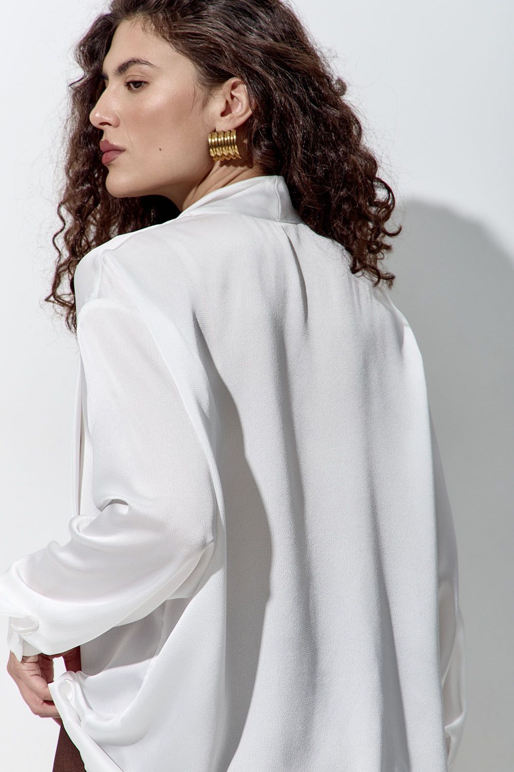 Блуза из шифона цвета айвори