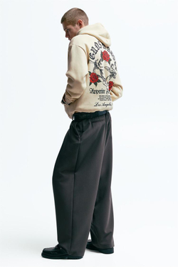 PULL&BEAR Толстовка с капюшоном Guns N' Roses, бежевый