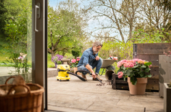 Аккумуляторный хозяйственные пылесосы WD 2-18 Battery Set