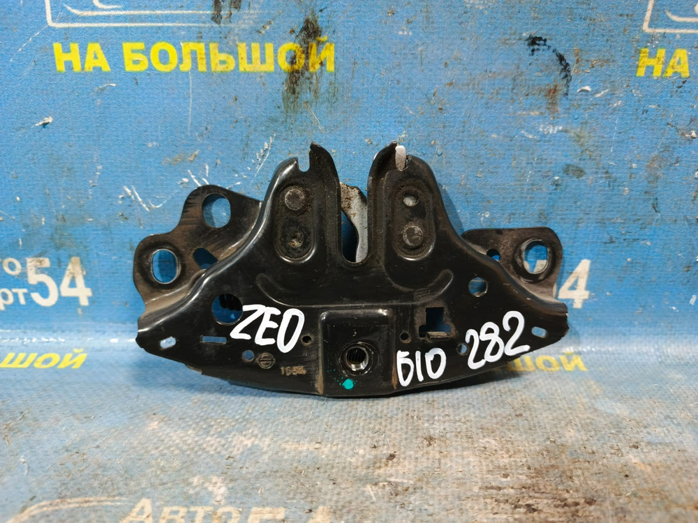 Замок капота NISSAN LEAF 2009-2017