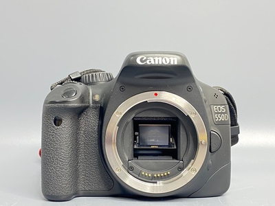 Canon 550D kit 18-55 Не работает вспышка