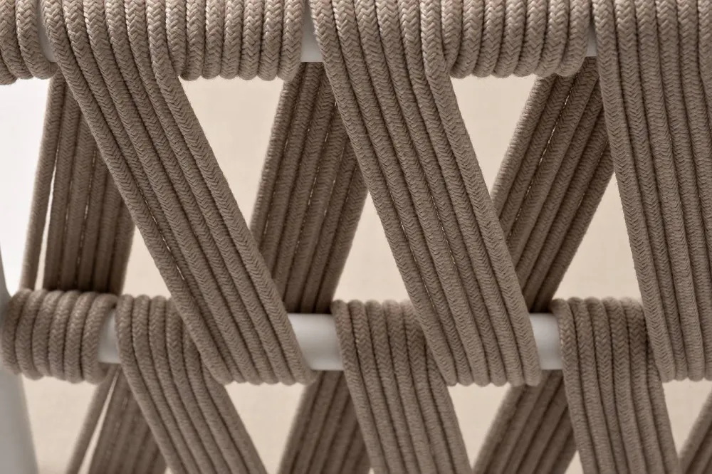 "Диего" диван 2-местный плетеный из роупа, основание дуб, каркас алюминий светло-серый (RAL7035) муар, роуп бежевый круглый, ткань бежевая 052