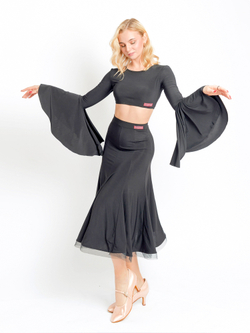 Топ для танцев с рукавом клеш